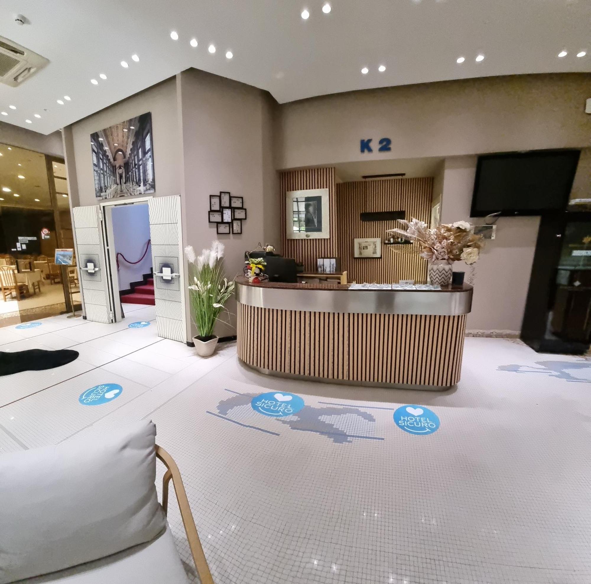 Hotel K2 Cervia 3 Stelle Sup Exterior foto