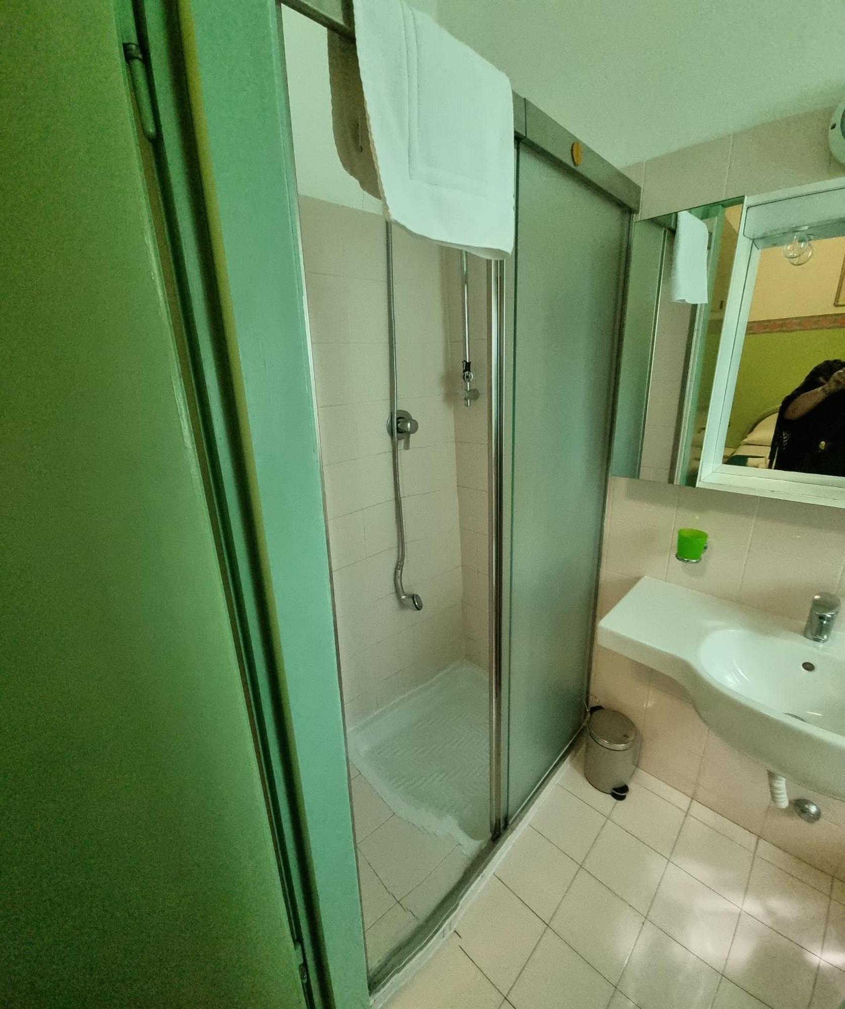 Hotel K2 Cervia 3 Stelle Sup Exterior foto