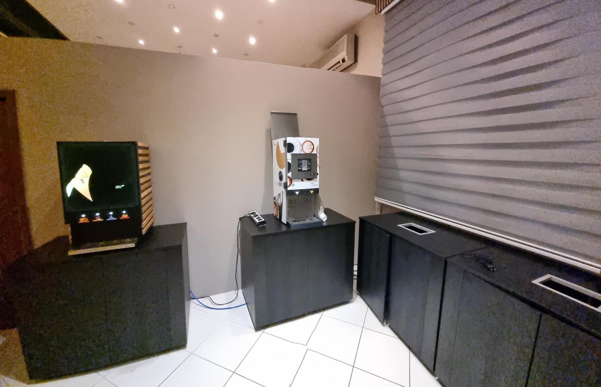 Hotel K2 Cervia 3 Stelle Sup Exterior foto